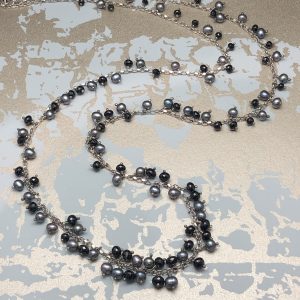 long cluster necklace black spinel and pearl