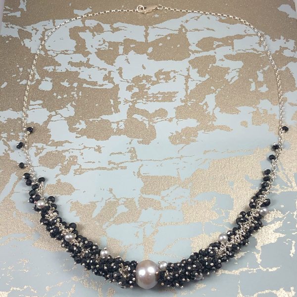 cluster necklace black spinel and grey pearl